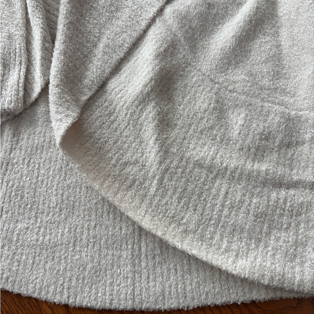 Cozy Cream Barefoot Dreams  Open-Front - Picture 5 of 6